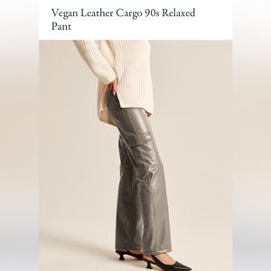 Abercrombie & Fitch Vegan Leather Cargo 90s relaxed pant